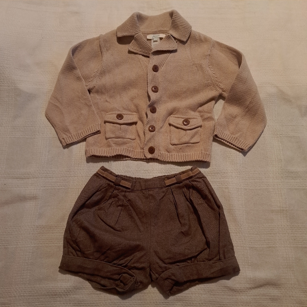 Jacadi girls 23 months sweater with 18 months bubble shorts, euc